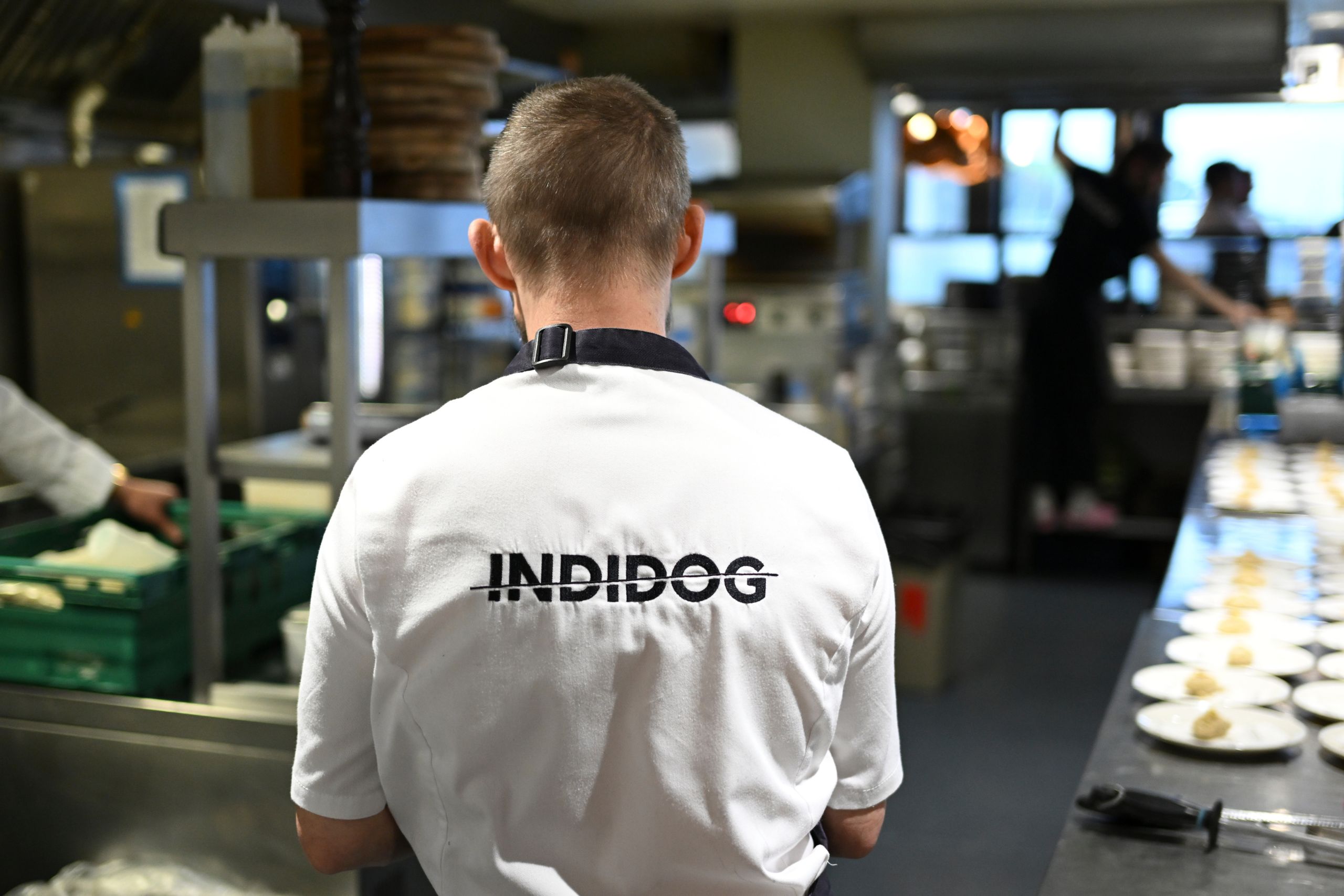 Chefs at INDIDOG restaurant in Falmouth, Cornwall are calm, skilled and positive.